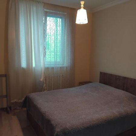 شقة Apartament With Sea View باتومي المظهر الخارجي الصورة